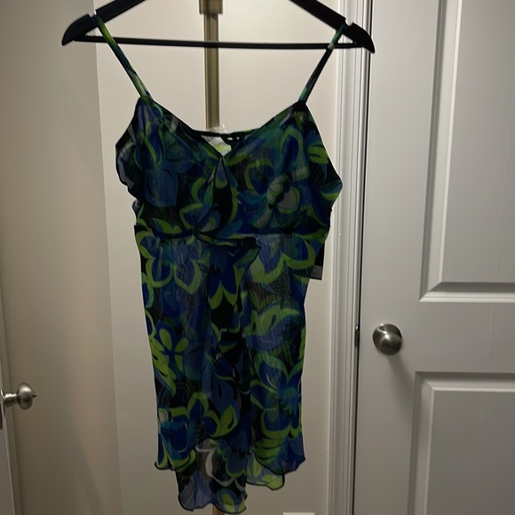 B. Street Colorful Spaghetti Strap With High Low Hem - Picture 7 of 14